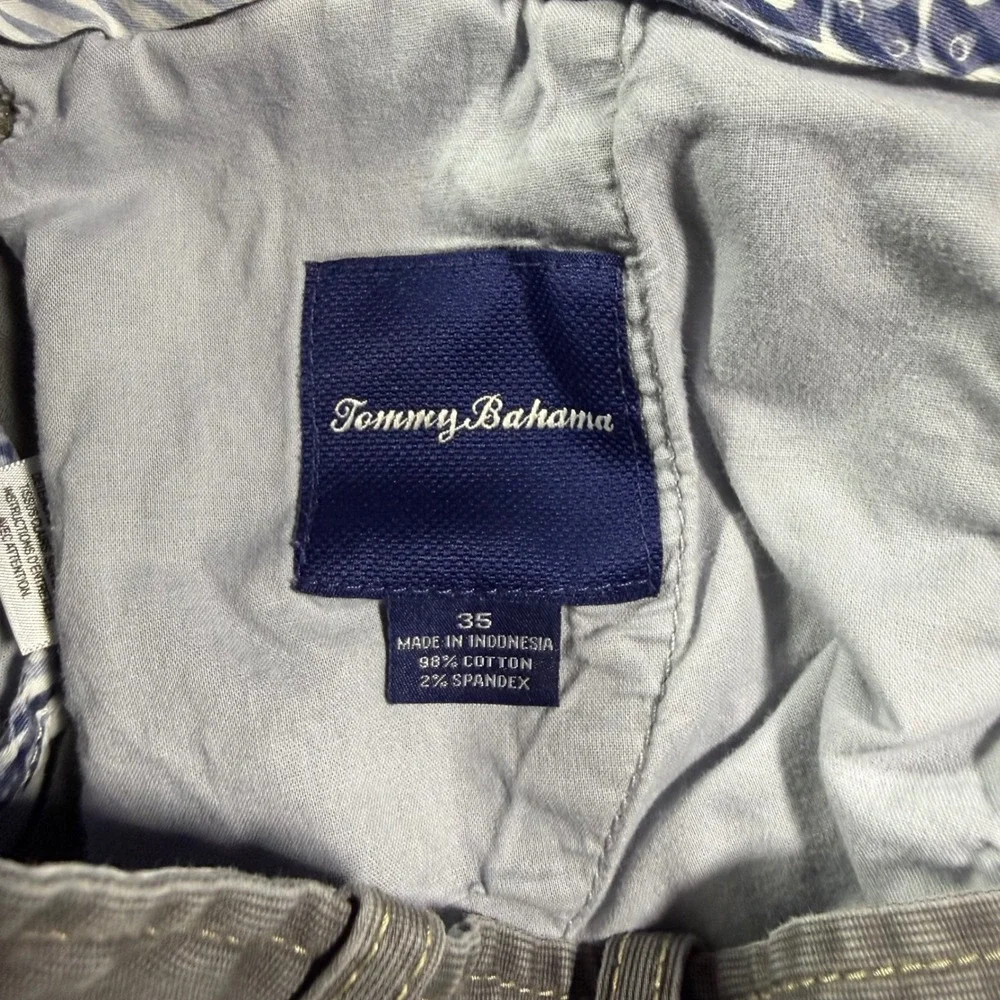 Tommy Bahama Mens‎ Grey Corduroy Chino Shorts Size 35 Flat Front Stretch Casual